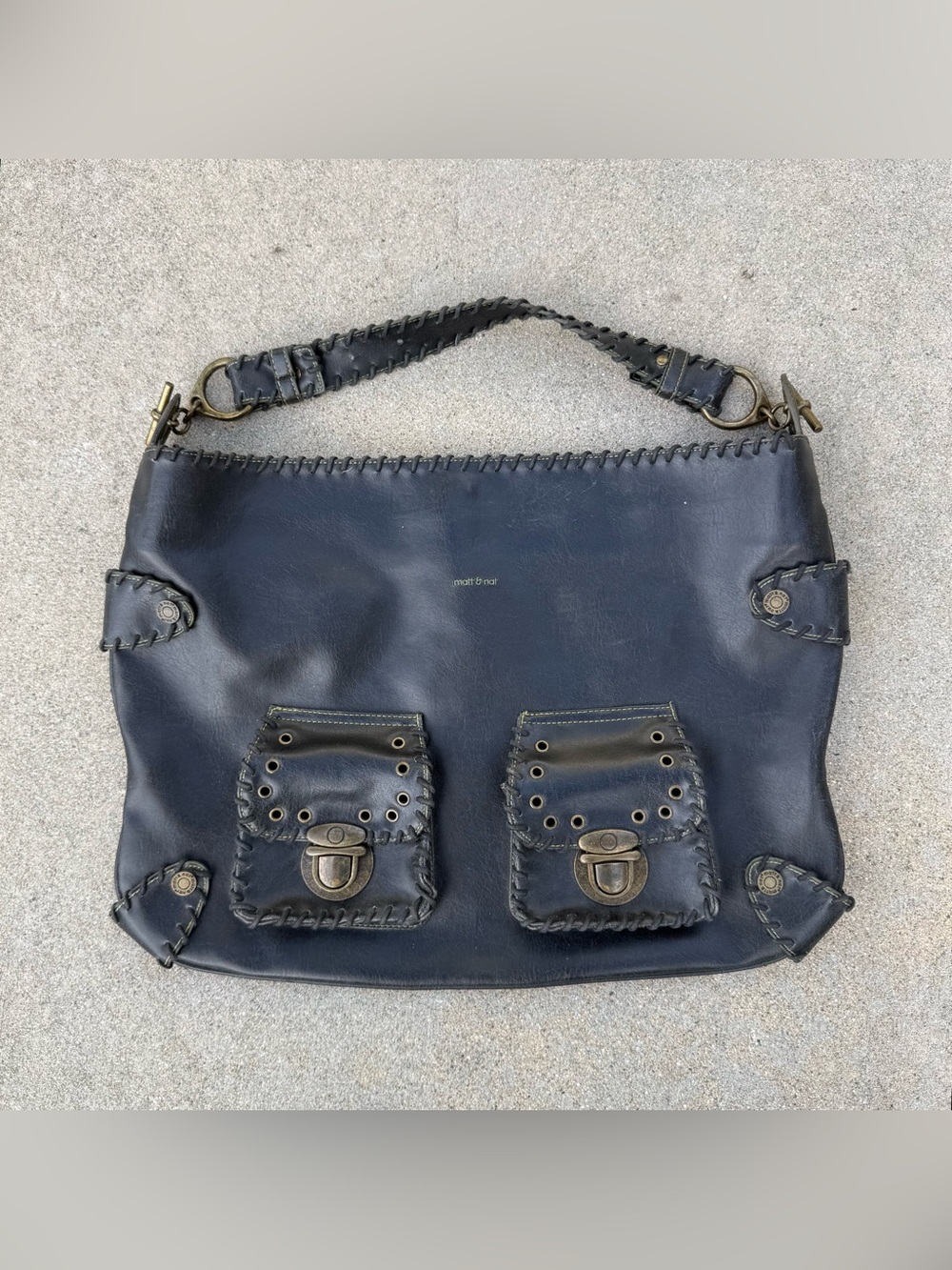 Matt & Nat vegan leather shoulder bag